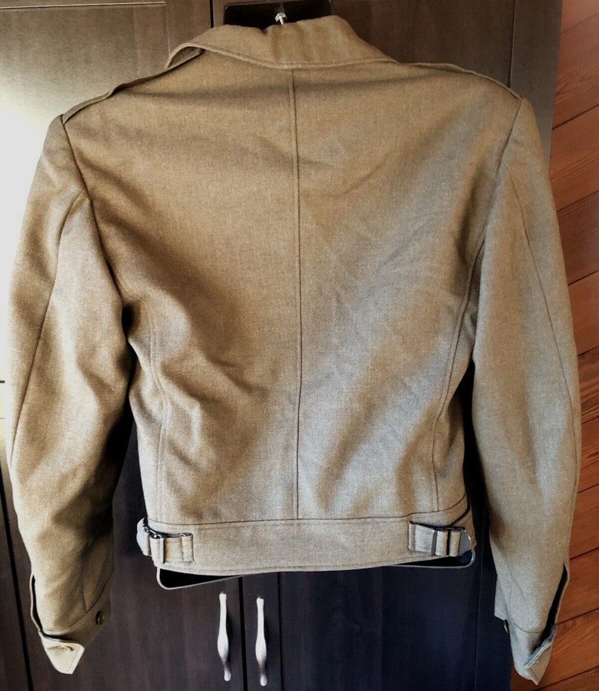 WWII Ike Jacket Honorable Discharge Patch Army Tech Patch