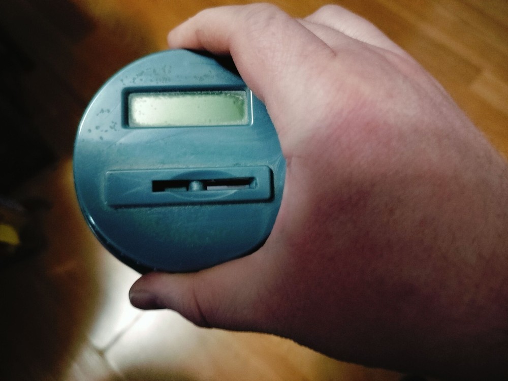Small coin counter bucket