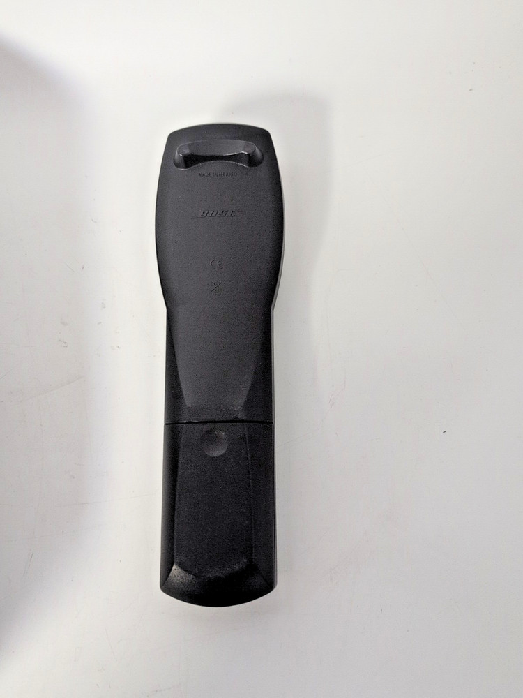 BOSE MODEL AV3-2-1II MEDIA CENTRE - REMOTE CONTROL BOSE