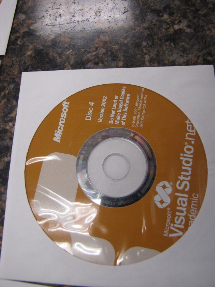 Microsoft Visual Studio .NET Academic 2002 -6 Discs