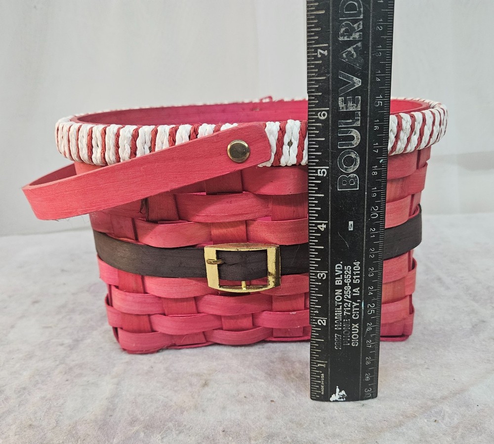 SANTA CLAUS Wicker Basket