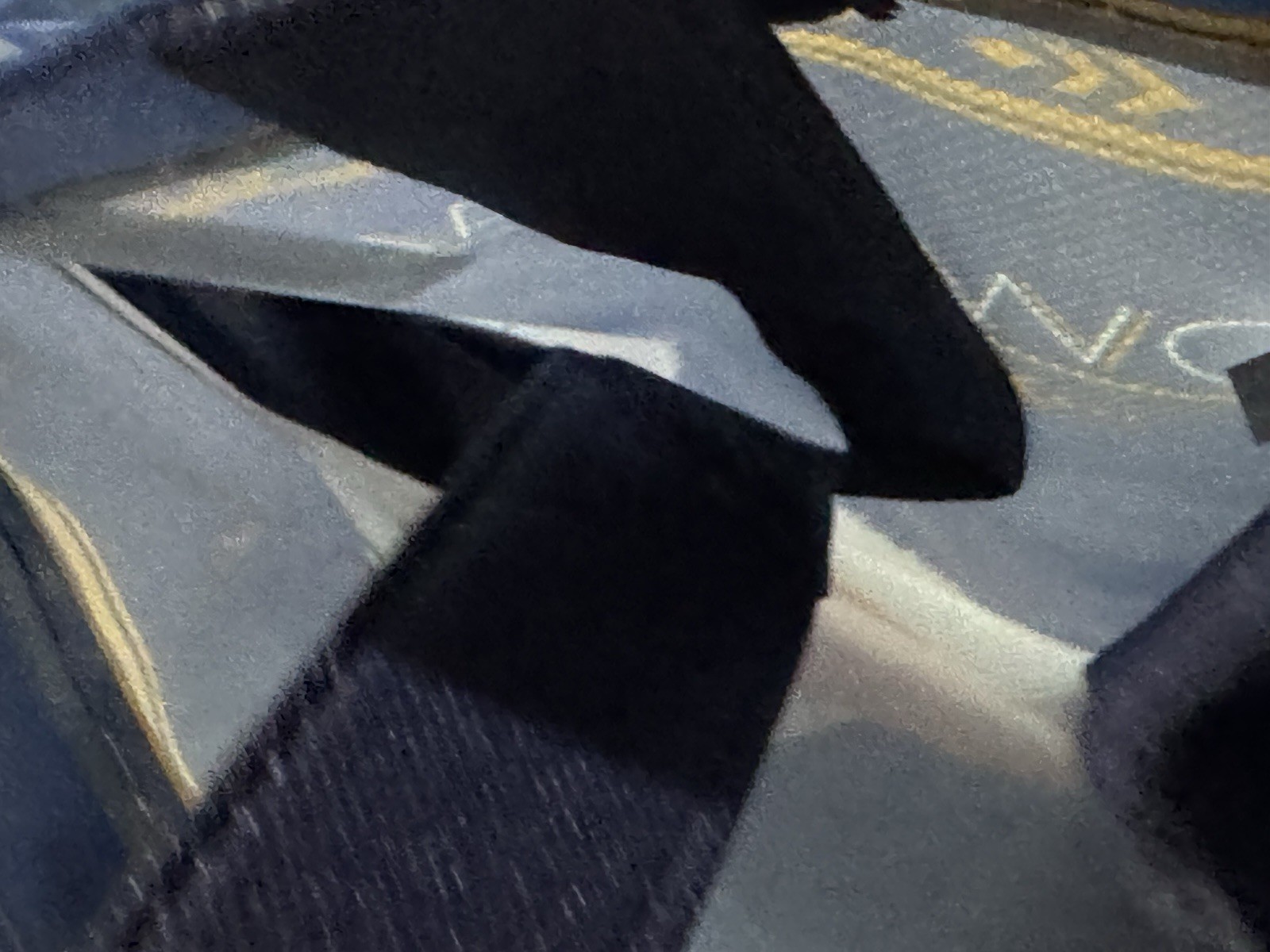 Disney Frozen Olaf "Snow-It-All" tote bag made of polypropylene 13X15X6 inches