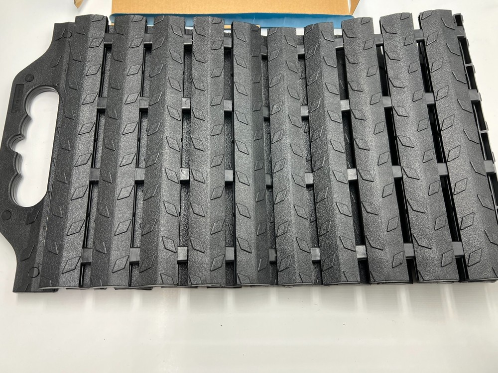 SUBZERO GripTrax Maxx Flexible Traction Mat 33in. Length Black Model# 12505