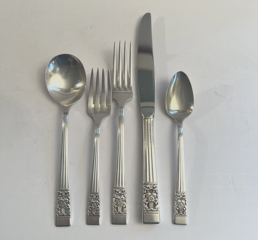 Art-deco 5 Pc Place Setting Oneida SILVERPLATE CORONATION Silverware ca. 1936