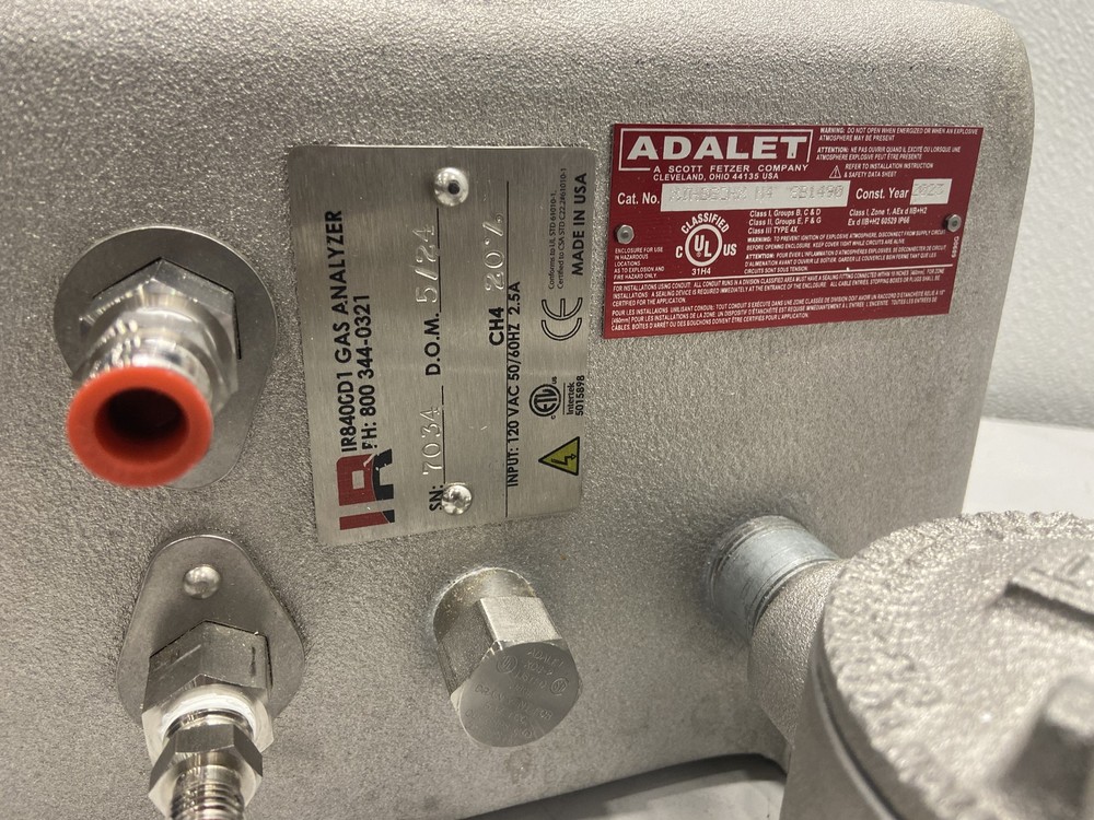 Infrared Industries Gas Analyzer R-8400D
