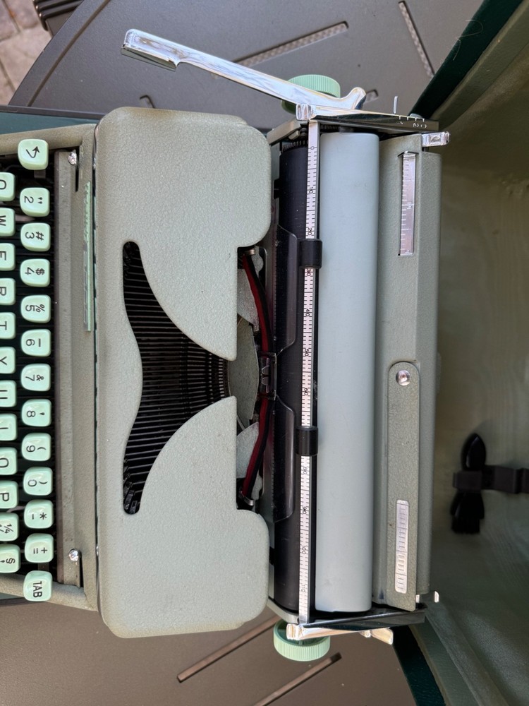 1950s hermes 2000 typewriter