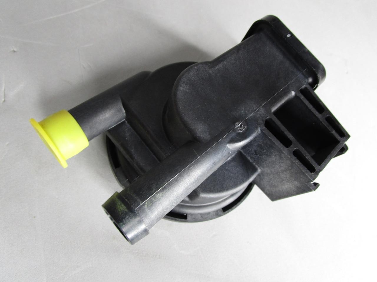 OEM Natural Leak Detection Vacuum Canister Pump Dodge Chrysler Models 4891427AB