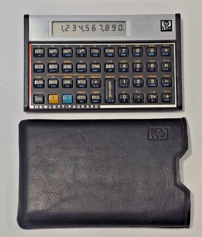 Vintage Hewlett-Packard HP-11C Programmable Scientific Calculator w/Case Working