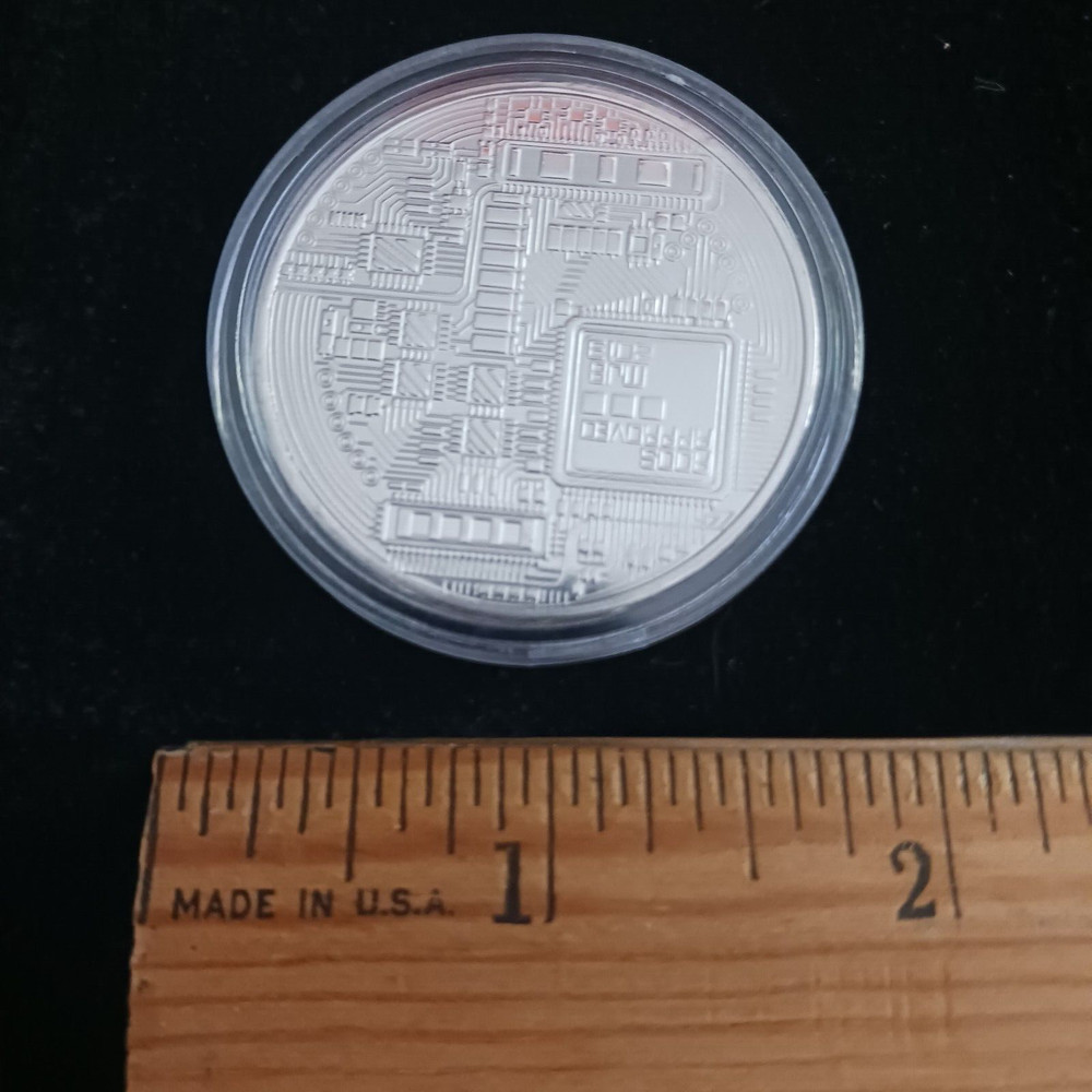 Bitcoin Crypto Commemorative Coin in Protective Plastic Case-silver tone