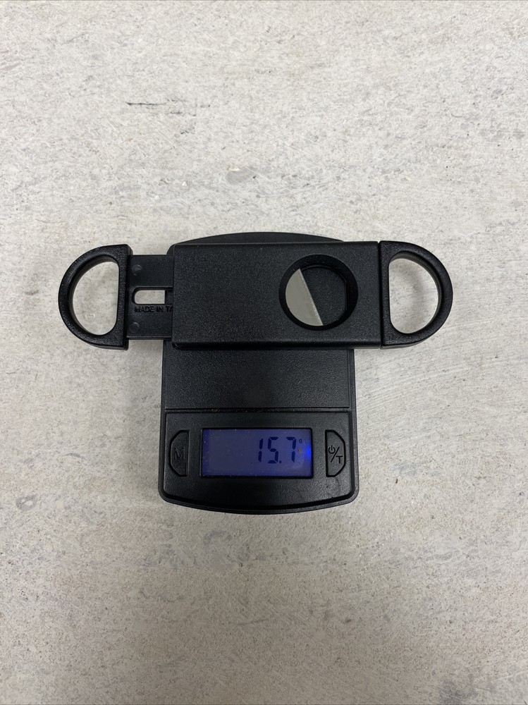 cigar cutter