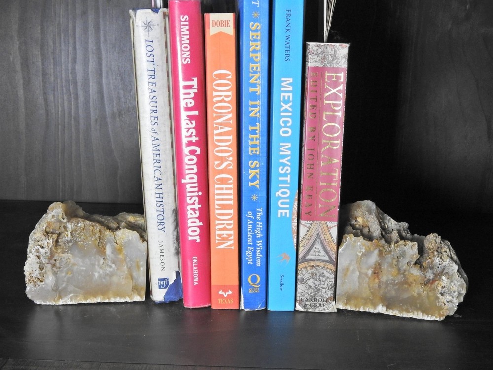 Book Ends Agate?