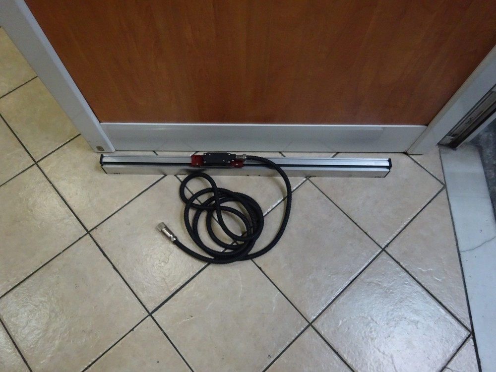 Heidenhain linear encoder 247 217 20 740mm