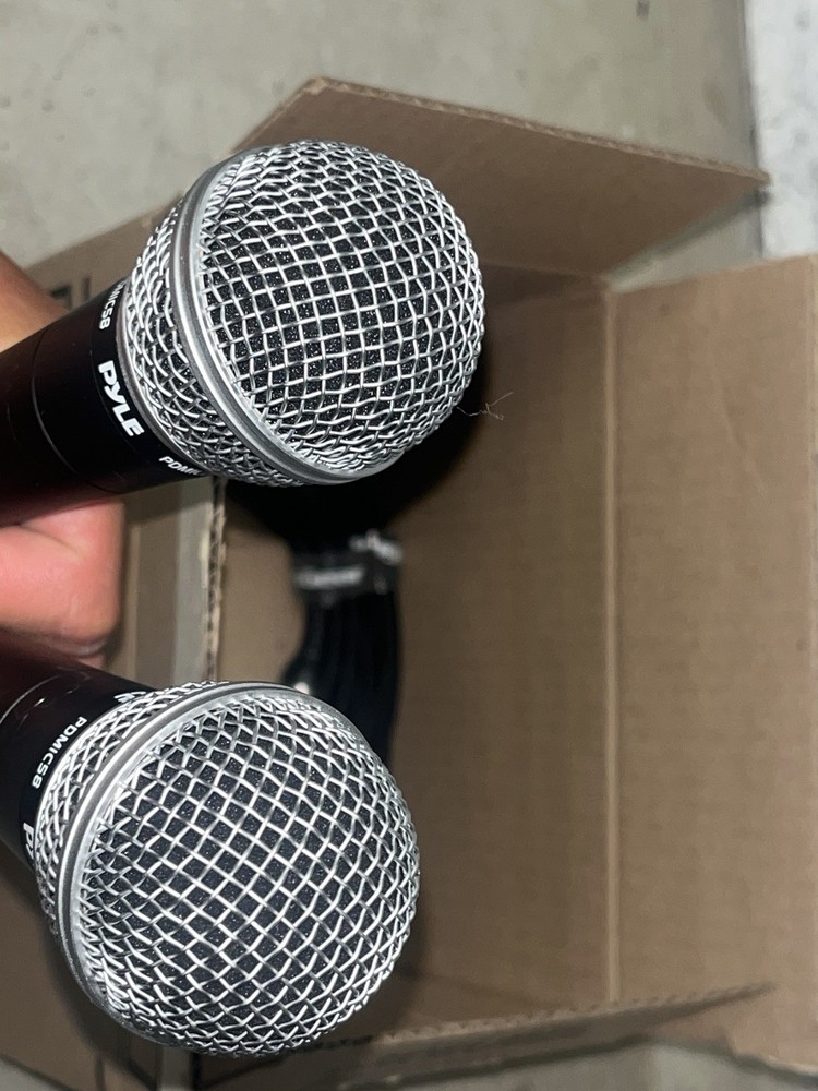 Pyle PDMIC58 Wired Handheld Microphone Pair with XLR Cables, Black/Silver