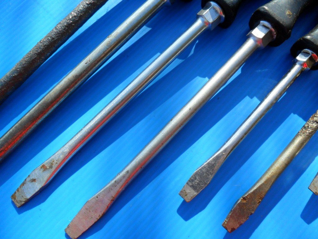 Snap On Tools Huge Screwdriver Lot 19 Pieces Hard Black Handle Plillips & Flat