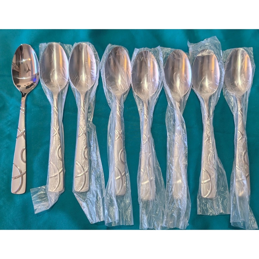 Set for 8 decorative 40PCS Silverware flatware dinnerware set