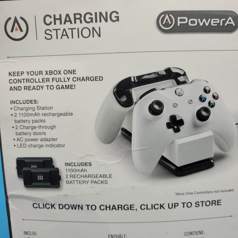 PowerA XBOX ONE Charging Station For Controllers~White~NEW~BOX DAMAGE~Open Box