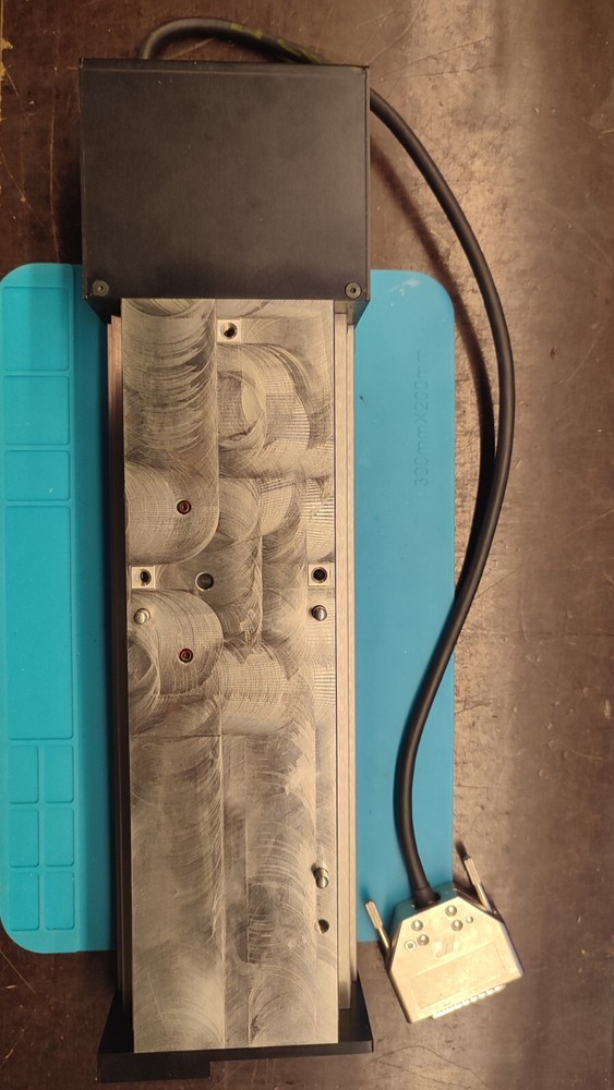 Newport motorized linear stage