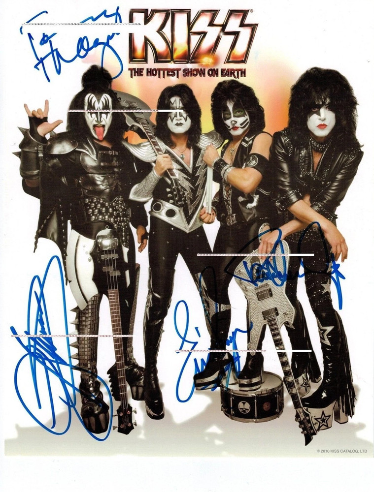 KISS The Hottest Show On Earth 2011 Signed Backstage Meet & Greet Photo 8x10 RP