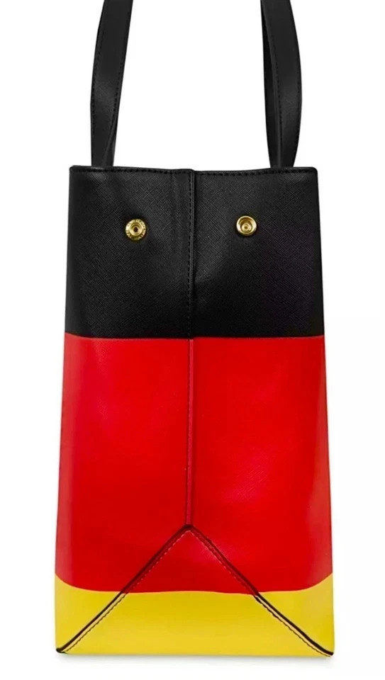 NEW Disney Womens Tote Bag Purse “Best Of Mickey” Signature Series New With Tags