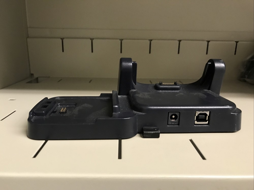 Intermec Dock For CN3 CN4 Single Dock AD10 With Power Supply.