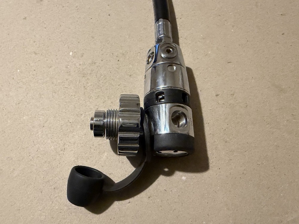 Atomic Aquatics B1 First & Second Stage (Swivel)(Titanium 2nd)(Din) READ!