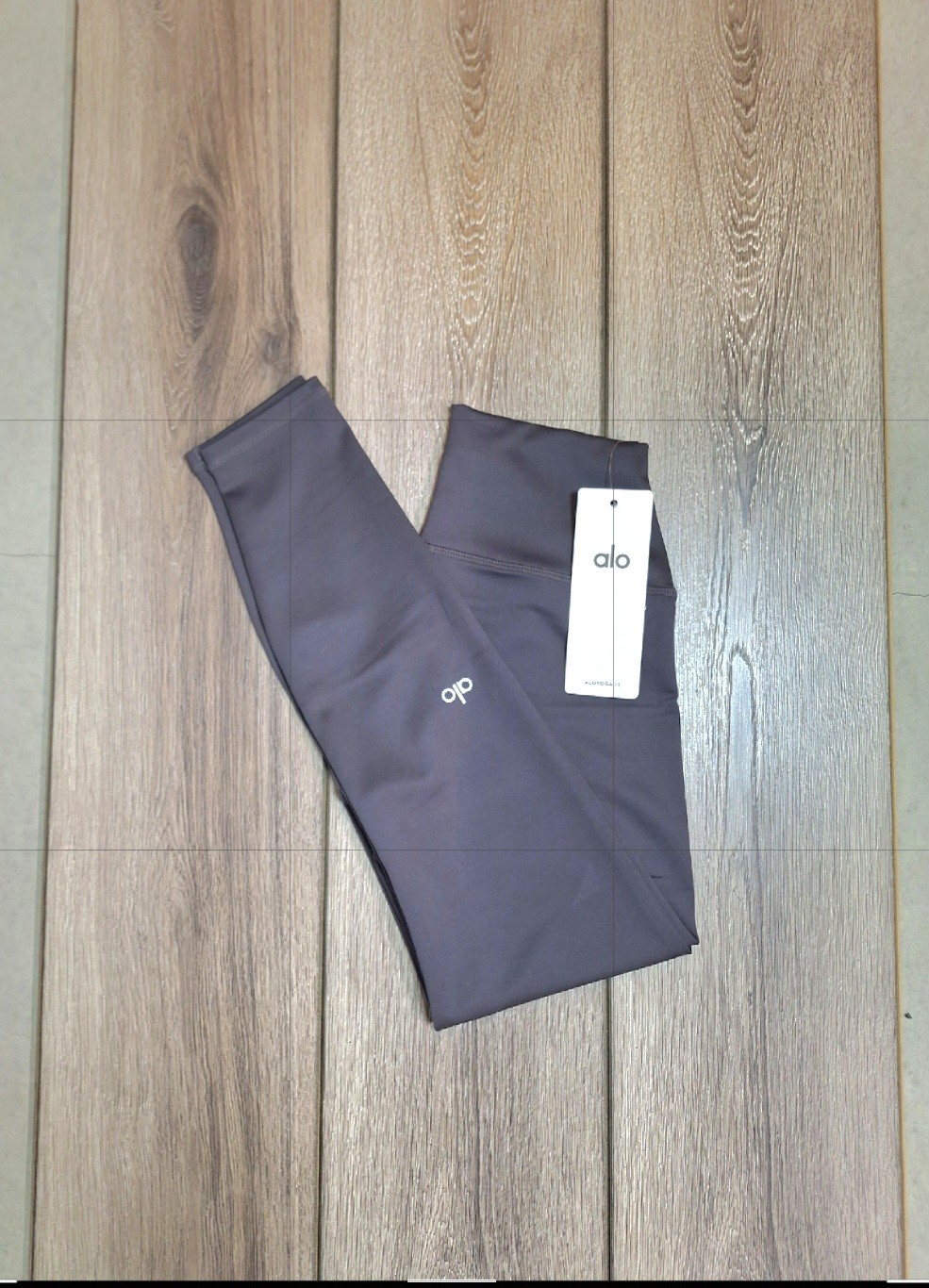 Alo Yoga 7/8 Airlift Gray Leggings Small New with Tags