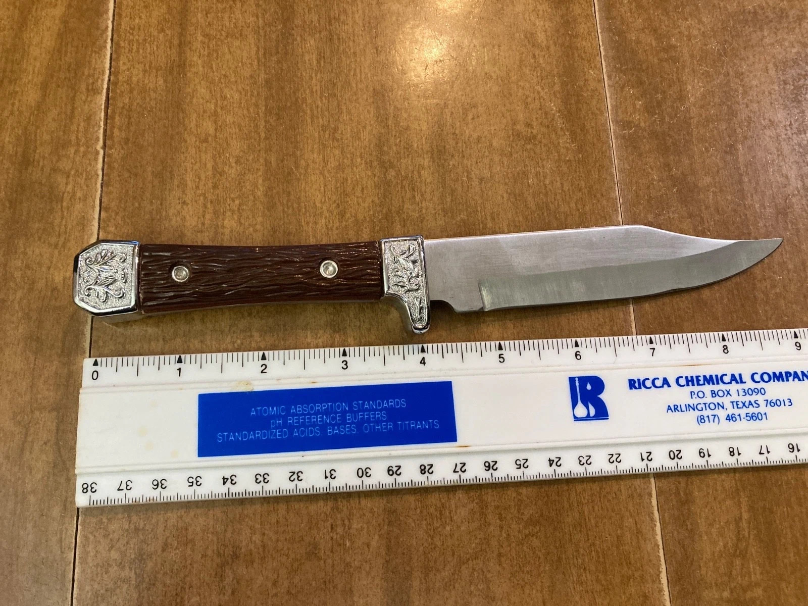 Vintage Fixed Blade Knife Lot Large Hunting Survival Display 1 w/Box Sheath