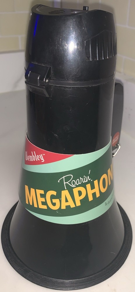 Wembley Roarin Megaphone