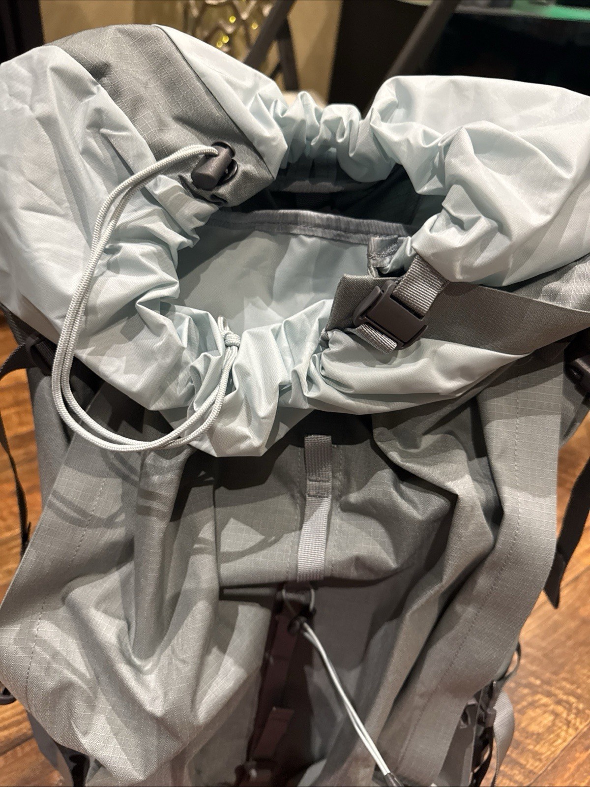 Mystery Ranch Glacier 50 Backpack/ Women Size M-L