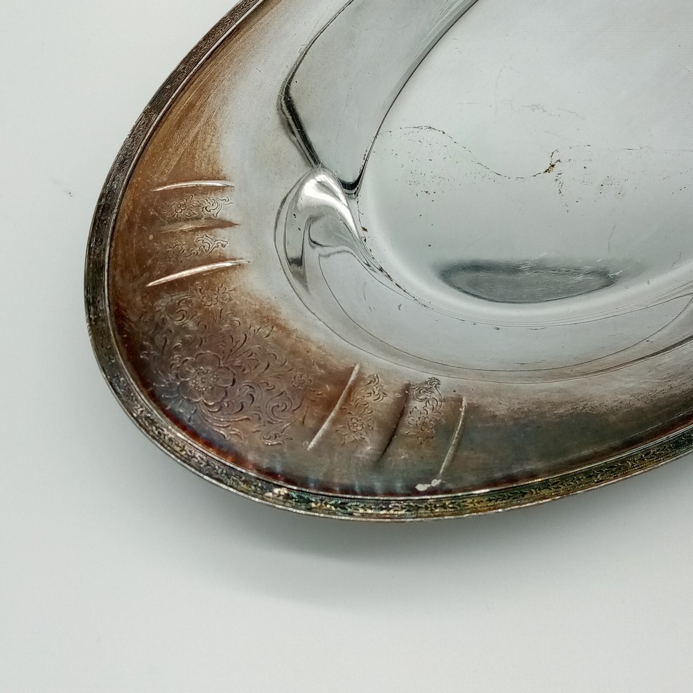 Vintage Heirloom Silverplated Oval Bread Serving Tray