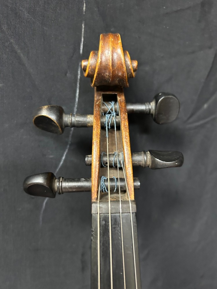Unbranded Full-Size Violin (No Case)
