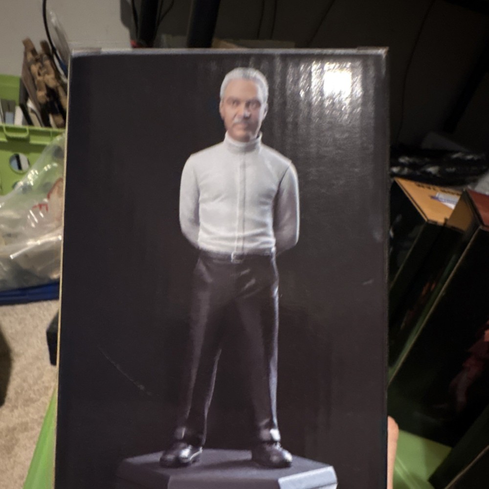 Qm, mini masters firefly figure set