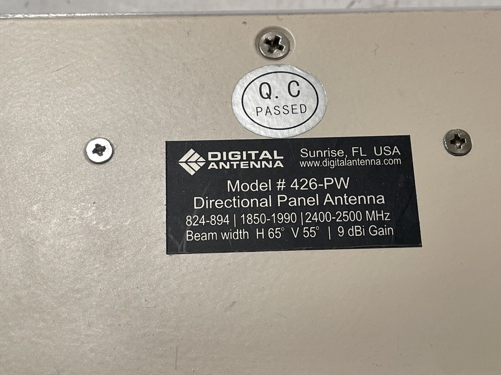 Digital Antenna 426-PW Directional Multi-Band Panel Cellular Antenna