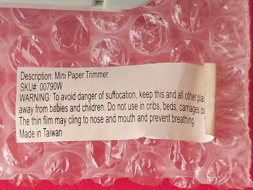 Super Trimmer Mini Paper Trimmer W/ Storage Compartments