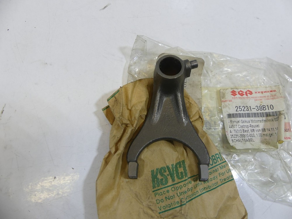 Suzuki VS 1400 GL shift fork shift forks transmission shift drum M00983
