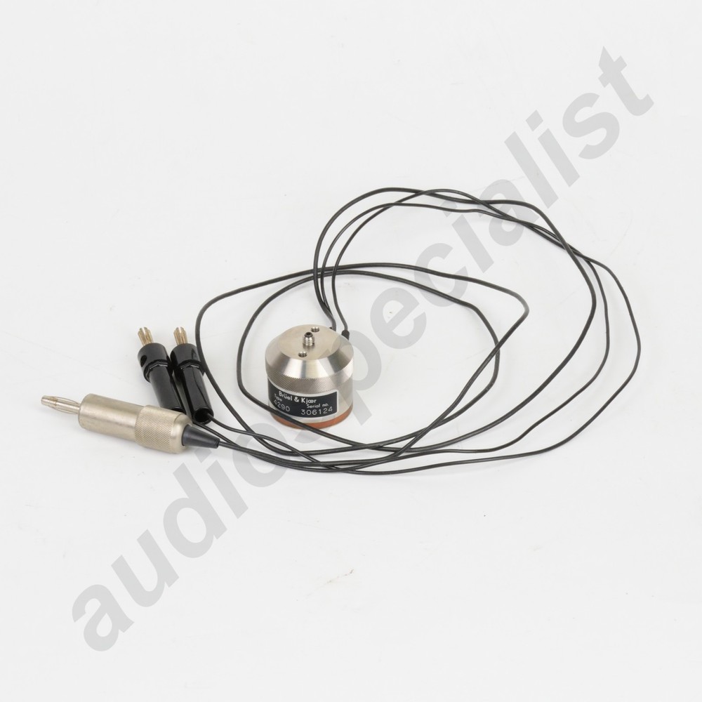 Bruel & Kjaer 4290 Calibration Exciter for accelerometers