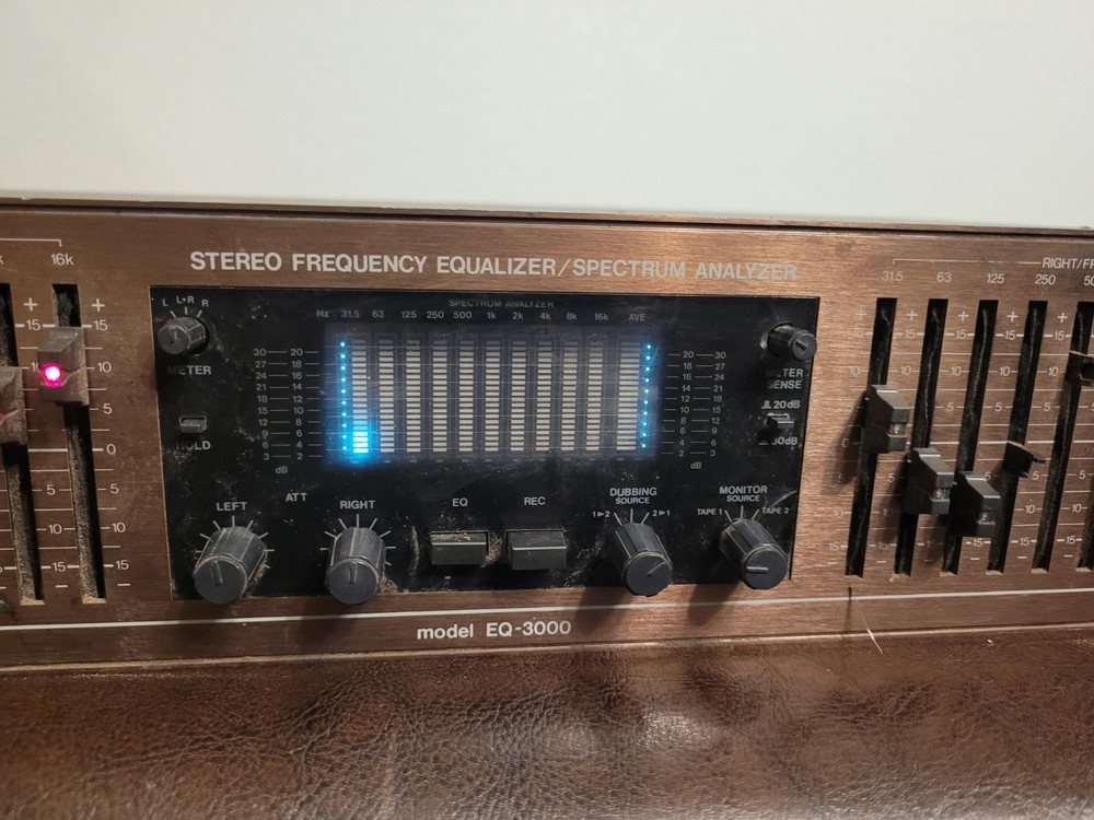 BSR Stereo Frequency Analyzer Spectrum Analyzer EQ-3000