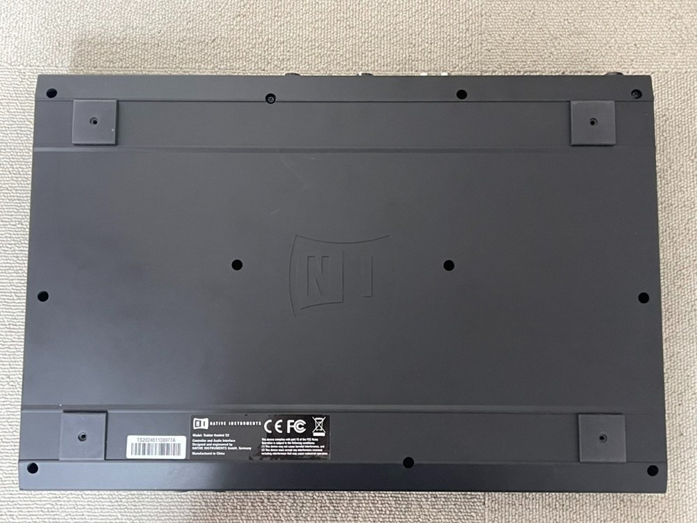 Native Instruments Traktor Kontrol S2 MK1 DJ Controller 2-Channel with Adaptor