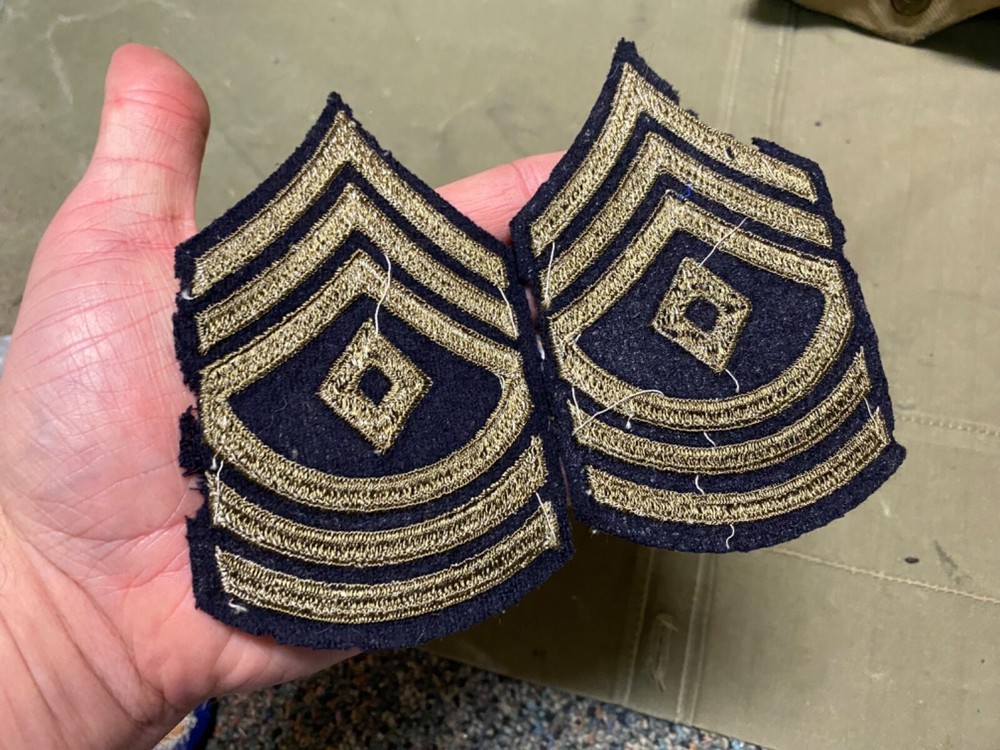 ORIGINAL WWII US ARMY NCO 1st SERGEANT JACKET INSIGNIA CHEVRONS