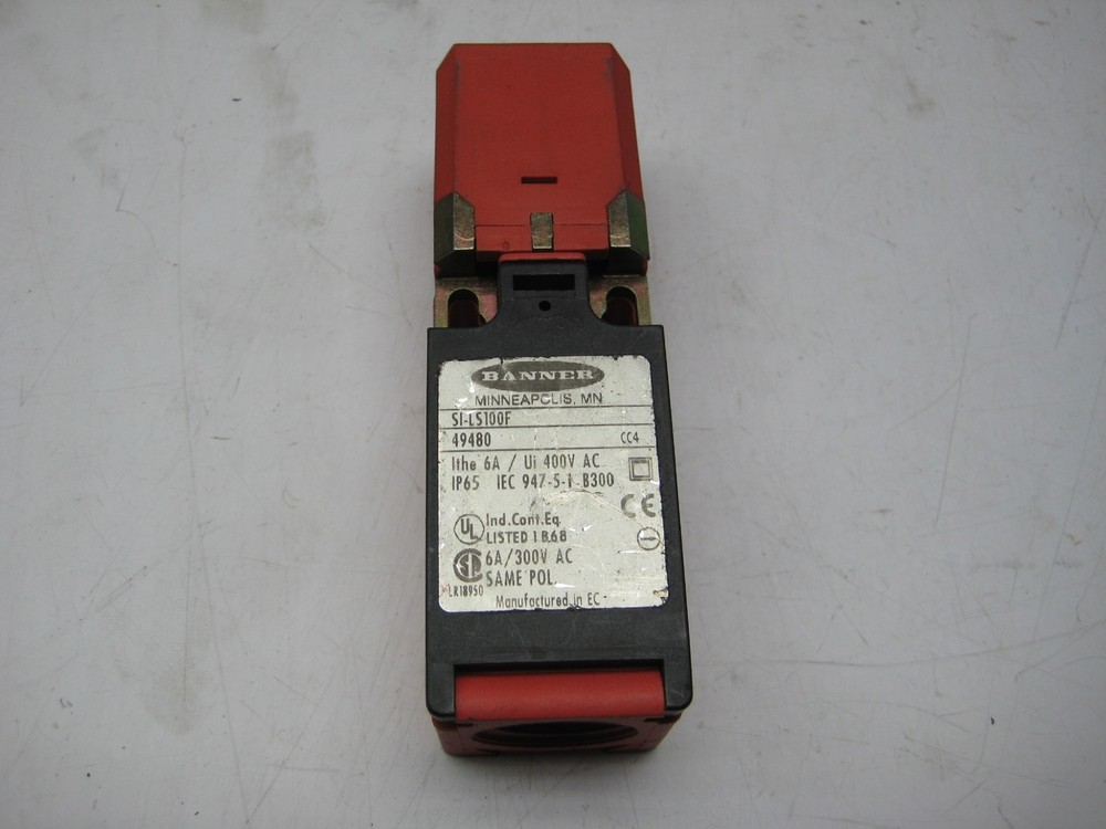 BANNER SI-LS100F SAFETY SWITCH NSNP