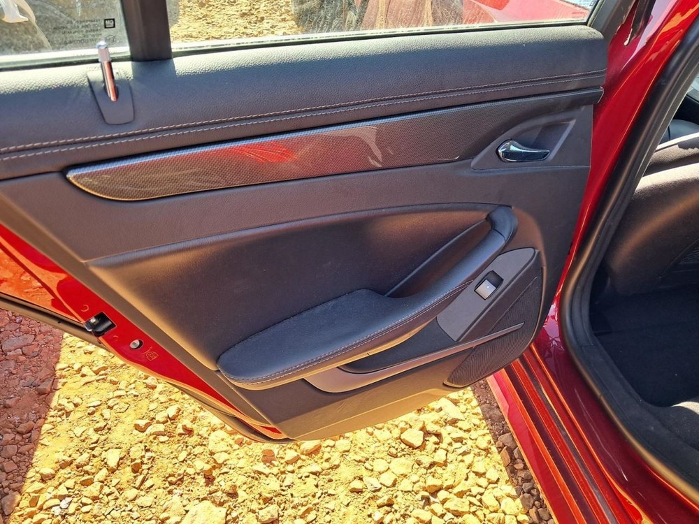 CTS 2012 Glove Box 4828678