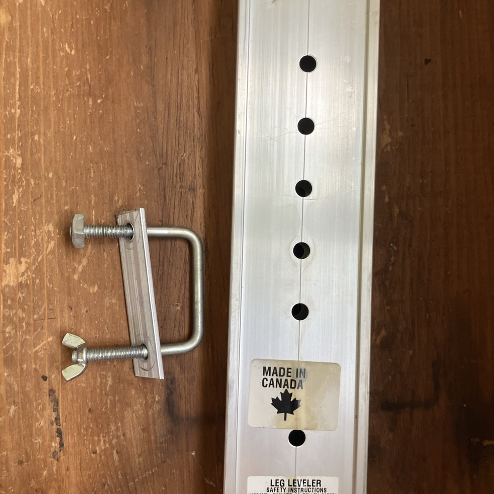Extension Ladder Leg Leveler 22.5”