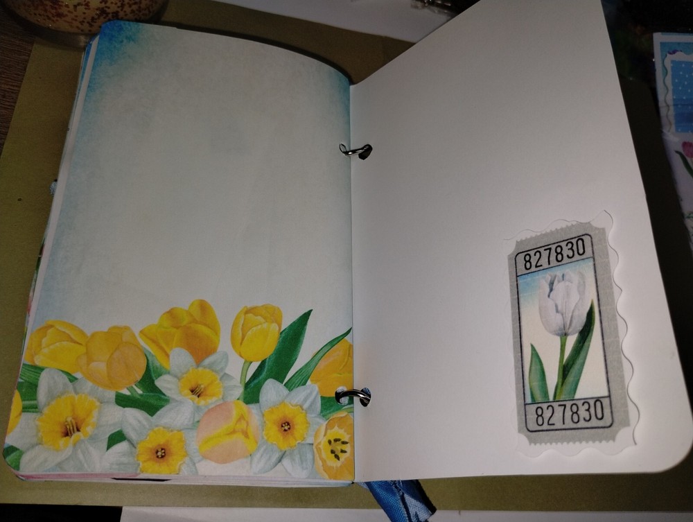 Mini Garden Spring Junk Journal Scrapbook USA