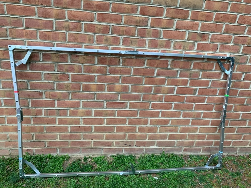 Draper Cinefold 74” x 44” Frame With Hardshell Case Excellent Condition