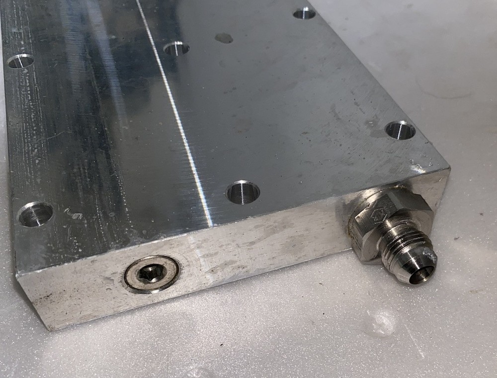 WATER HEAT SINK IN ALUMINUM FOR AMPLIFIER BOARDS