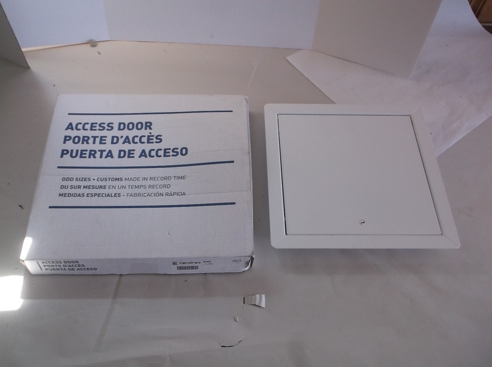 5YM03 Access Door ABS Plastic 14 x 14In (A46T)