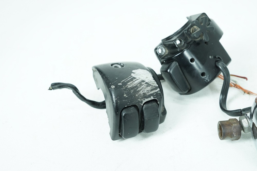 06 Harley Dyna Street Bob OEM Right Engine Start Kill Switches Controls SCRATCH