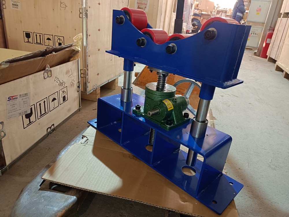 1100Lbs Capacity Manual Roller Accurate Rolling Support Frame for Welding