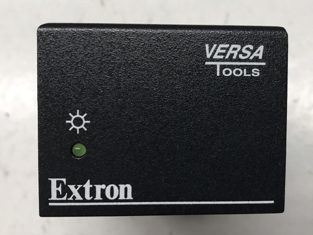 EXTRON VERSA TOOLS VYC 100N VIDEO NTSC DECODER & ADAPTER FREE SHIP