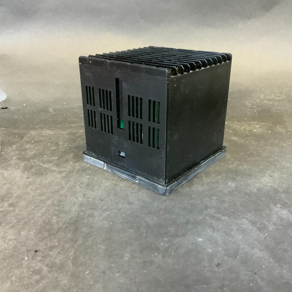 INVENSYS MAQ3-003 00-000-0 TEMPERATURE CONTROLLER ($90 OBO)